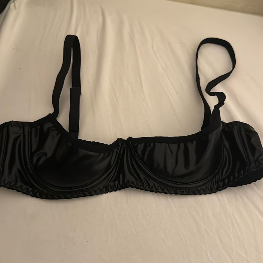 Black bralette